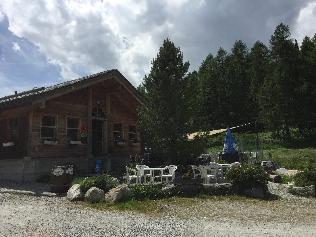 Empfang und Restaurant